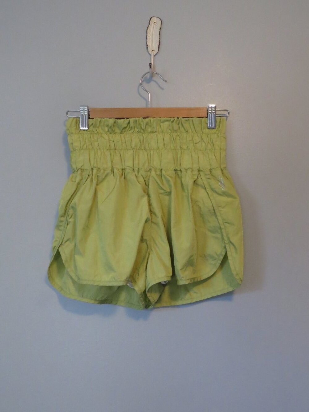 Free People FP Movement The Way Home Shorts Sz S Lime Green Smocked 2" Inseam